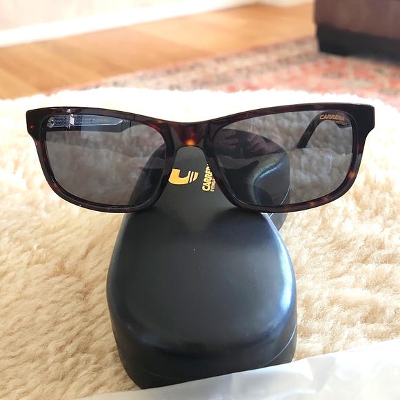 NWT Carrera Men's Dark Tortoise Sunglasses With Case & Cleaning Cloth πΆ π π - Picture 11 of 16